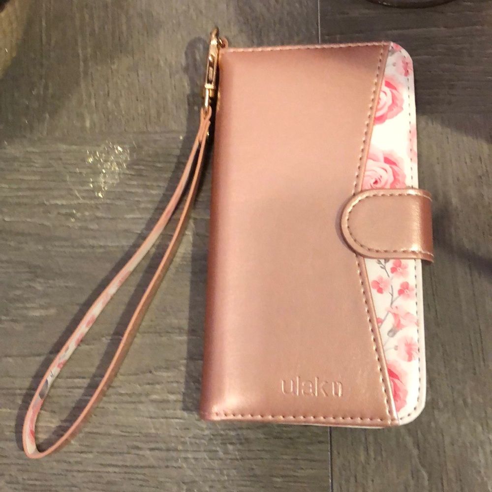 iPhone 8 Wallet Case